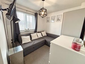 Photo 7- click for photo gallery